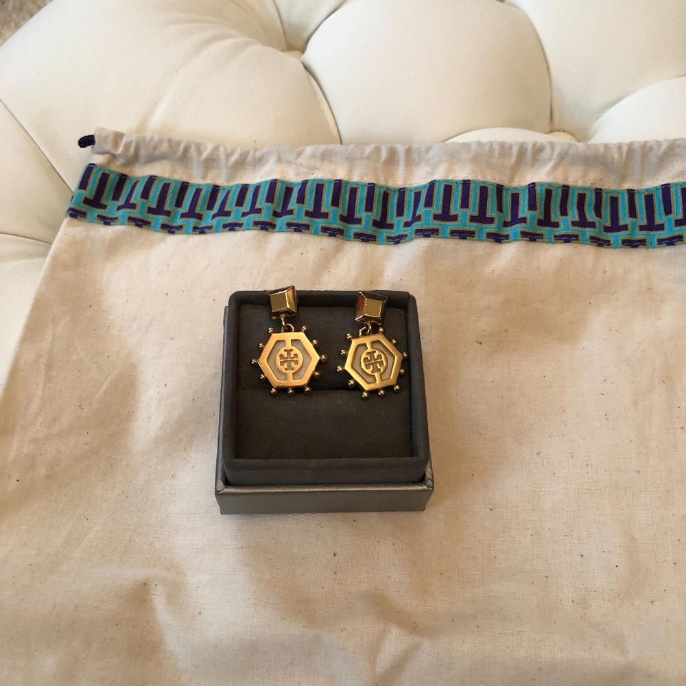 Tory Burch Logo White & Gold Earrings